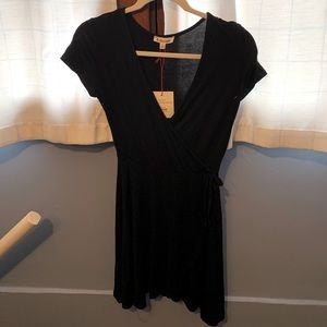 Black tie dress size small